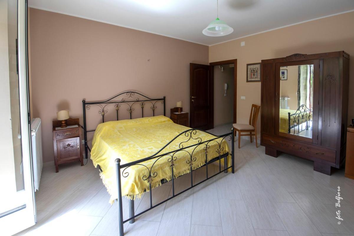 B&B "Nonna Maria"-Монтальбано-Эликона Экстерьер фото