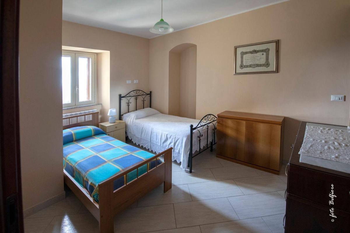 B&B "Nonna Maria"-Монтальбано-Эликона Экстерьер фото